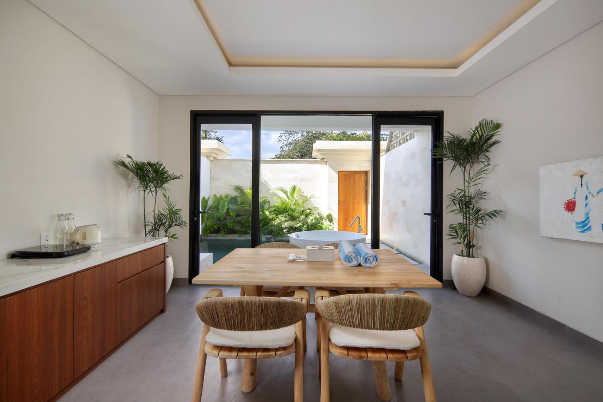 Sayang Villa Bali Kerobokan  Exterior photo